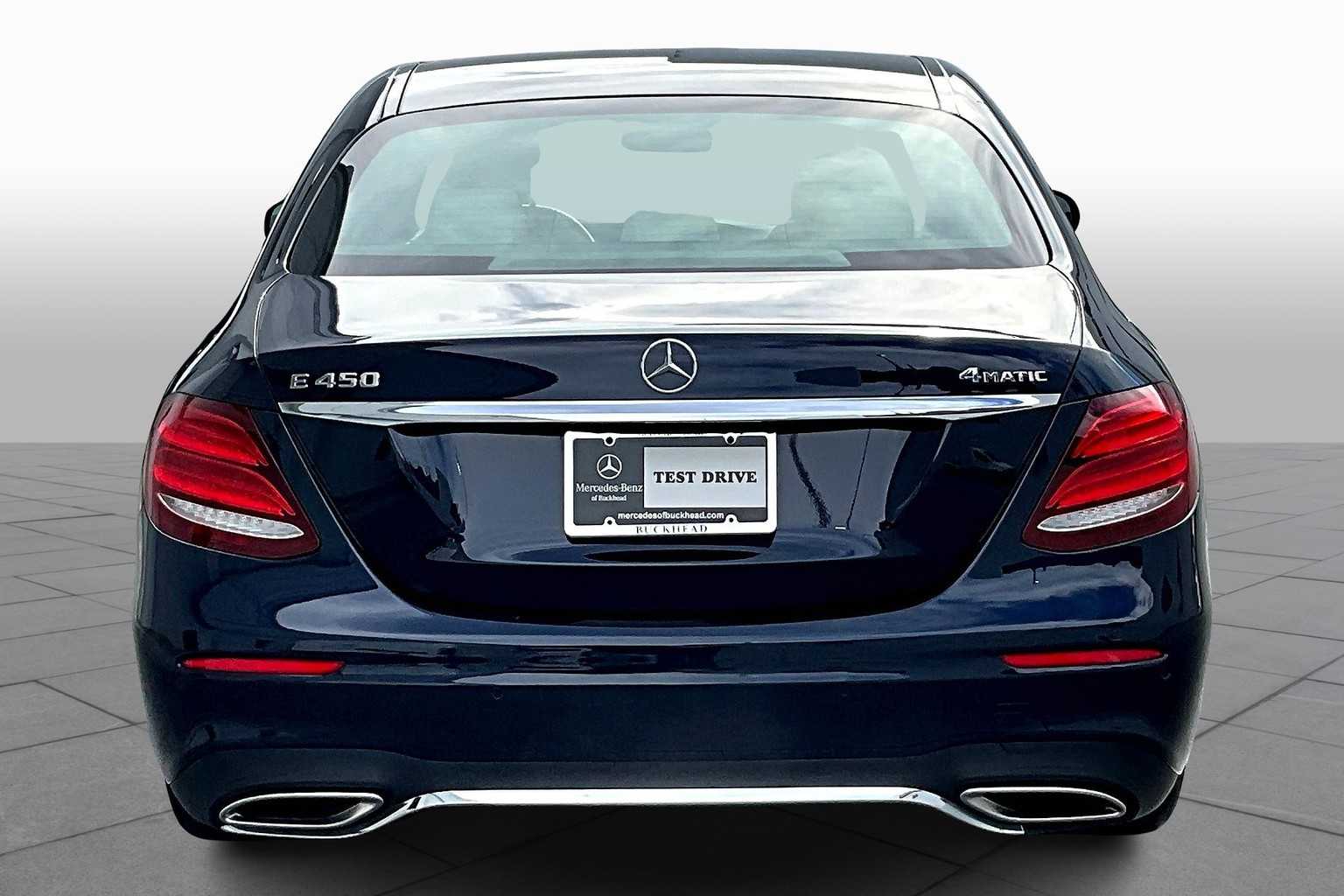 2019 Mercedes Benz E 450 4MATIC photo 4