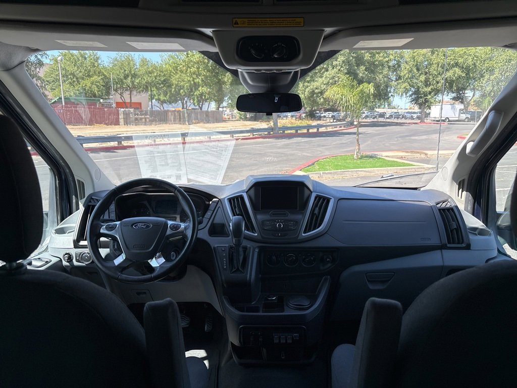 2016 Ford Transit XLT photo 20