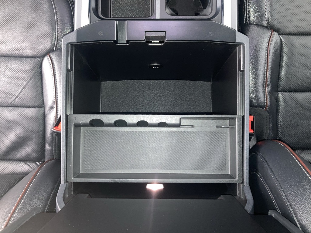 2024 Ford F-350 photo 9