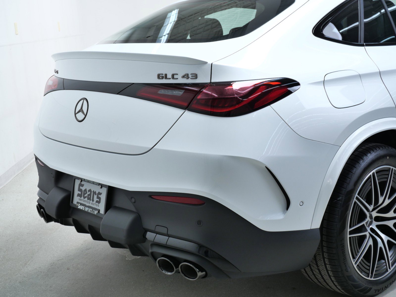 2025 Mercedes Benz GLC 43 4MATIC photo 5
