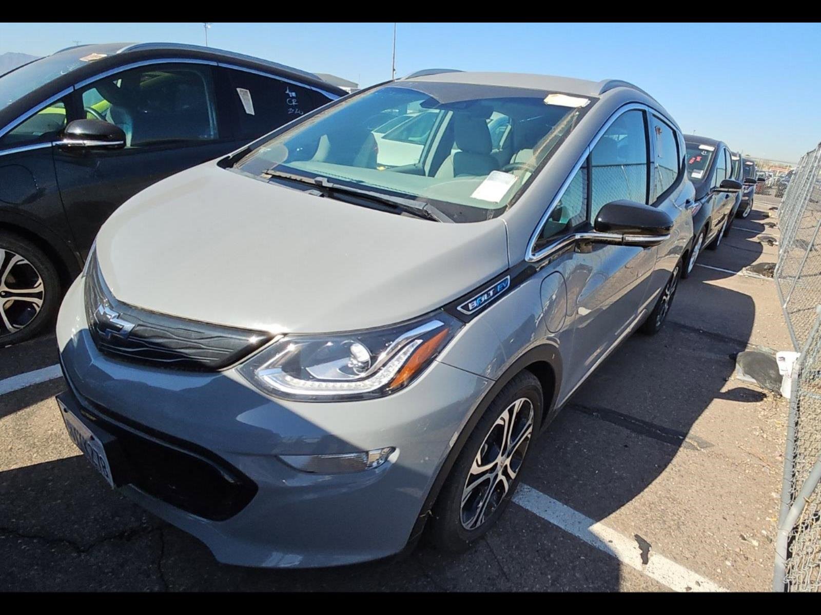 Used 2020 Chevrolet Bolt EV Premier with VIN 1G1FZ6S06L4144383 for sale in Jeffersontown, KY