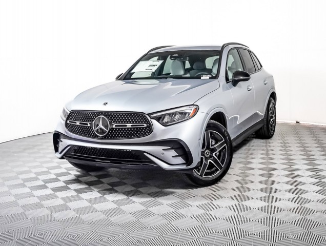 2025 Mercedes-Benz GLC