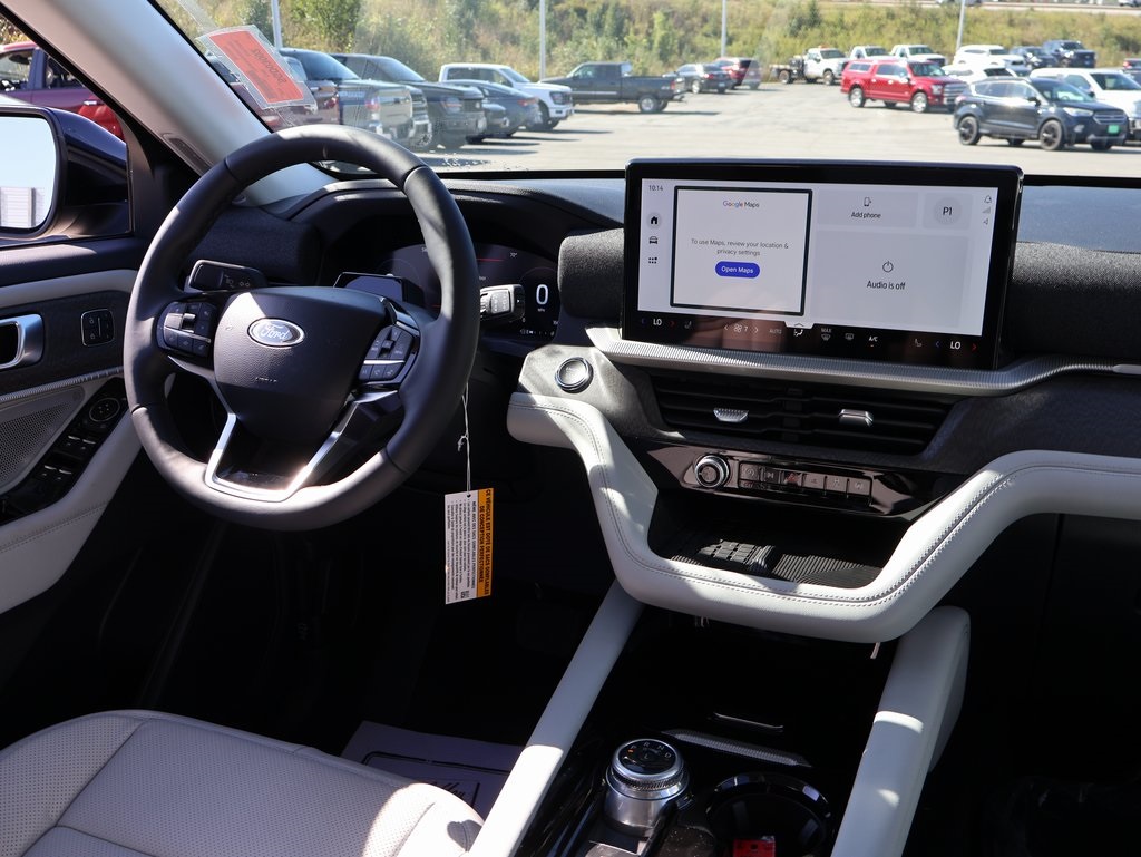 2025 Ford Explorer Platinum photo 14