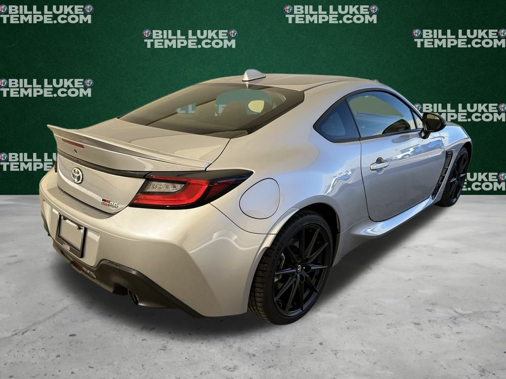 2024 Toyota GR86 Premium photo 4