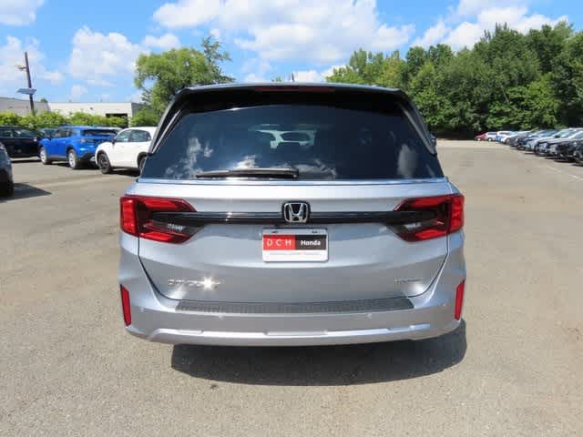 2025 Honda Odyssey Touring photo 5