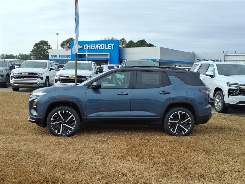 2026 Chevrolet Equinox RS photo 2