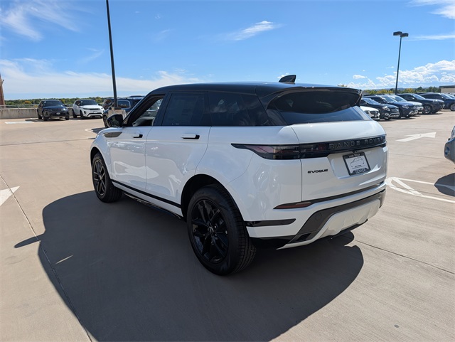2026 Land Rover Range Rover Evoque Dynamic SE photo 2