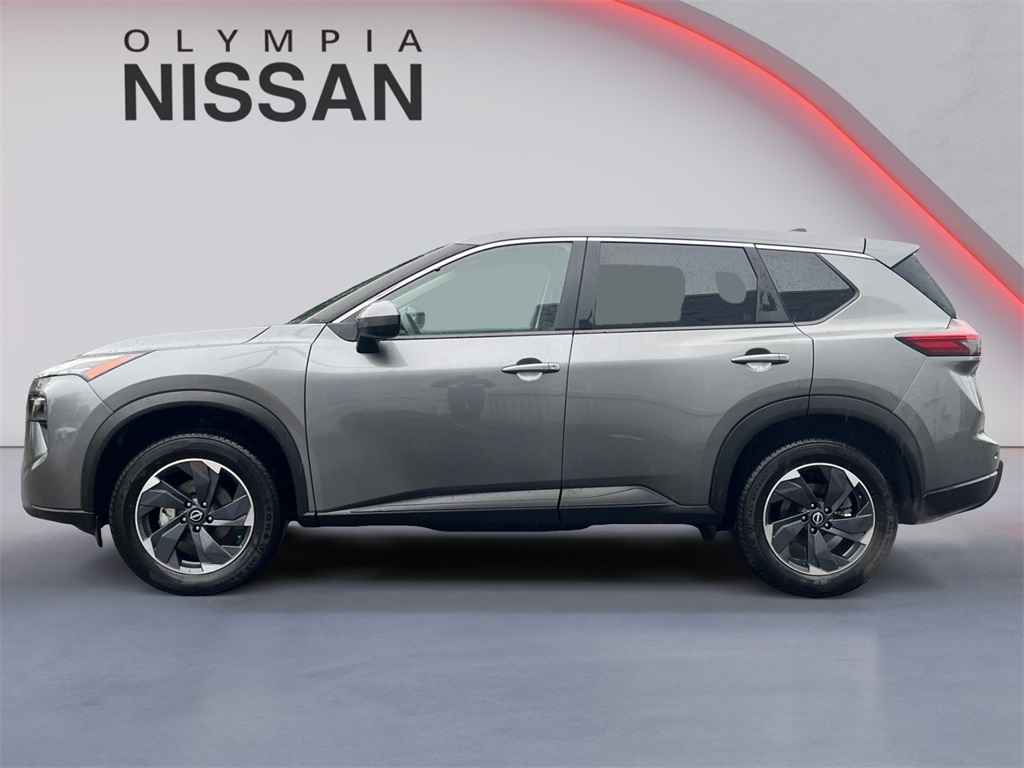 2024 Nissan Rogue SV photo 2