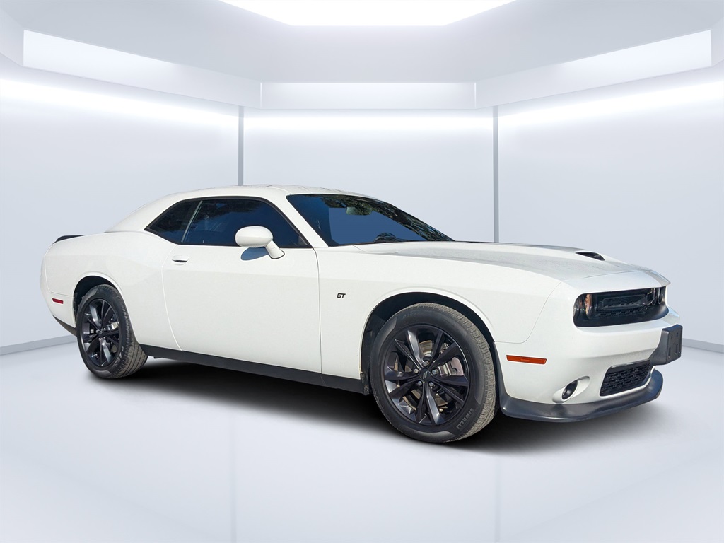 2020 Dodge Challenger GT's photo