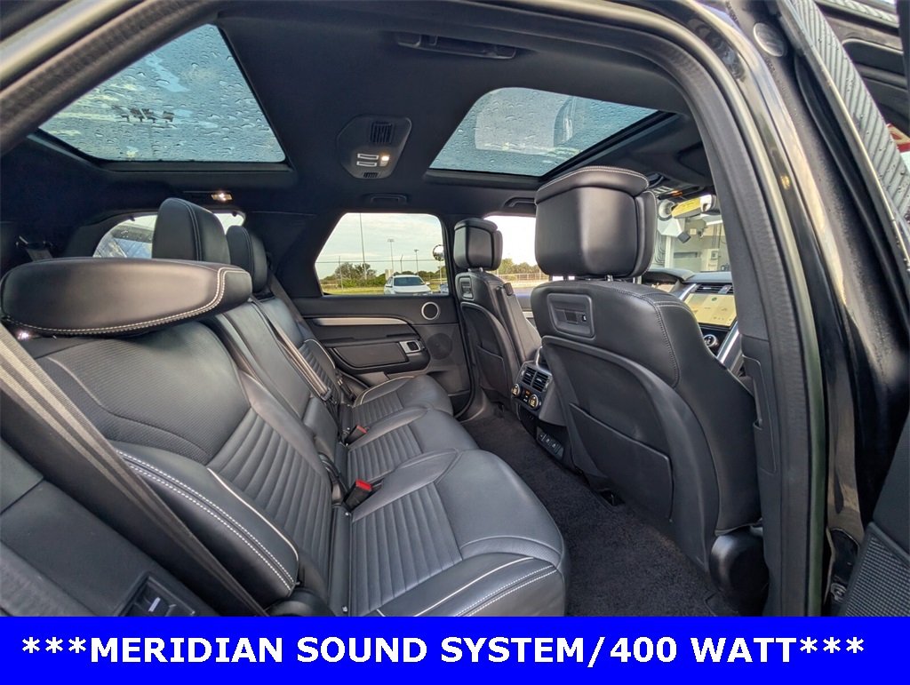 2023 Land Rover Discovery S R-Dynamic photo 16