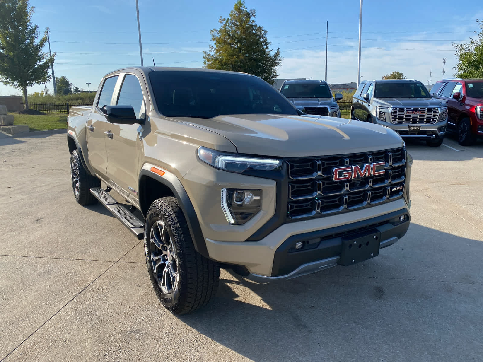 2024 Gmc Canyon AT4 photo 4