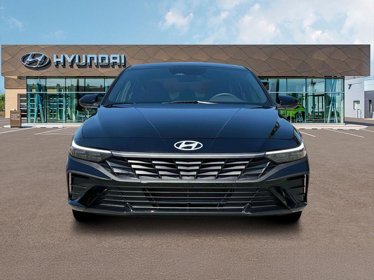 2025 Hyundai Elantra SEL Sport photo 10