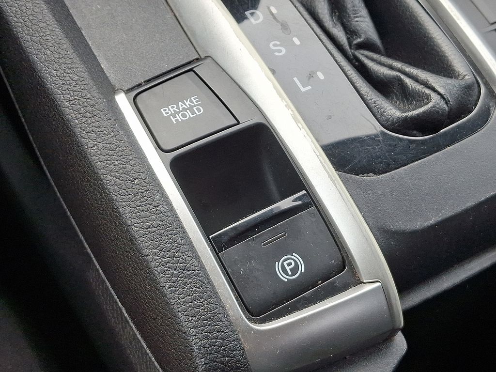 2020 Honda Civic LX photo 23