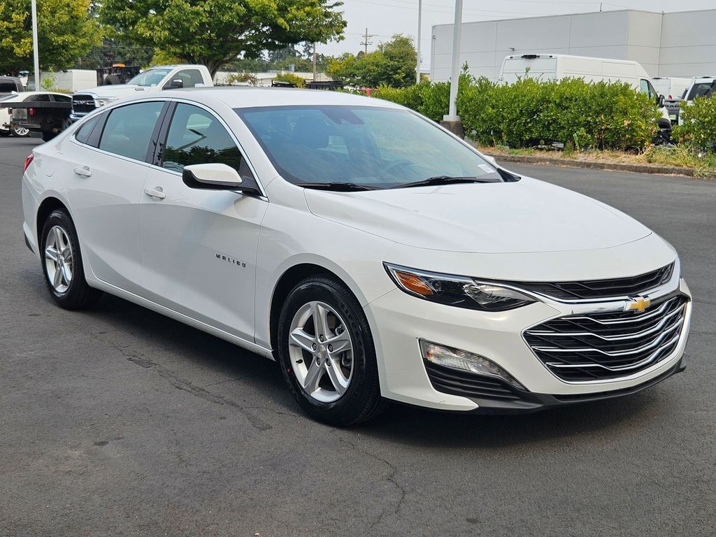 2023 Chevrolet Malibu 1LT photo 7