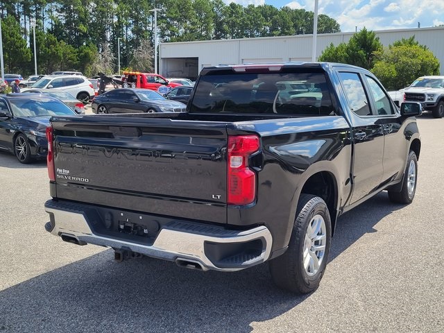 2021 Chevrolet Silverado 1500 LT photo 2