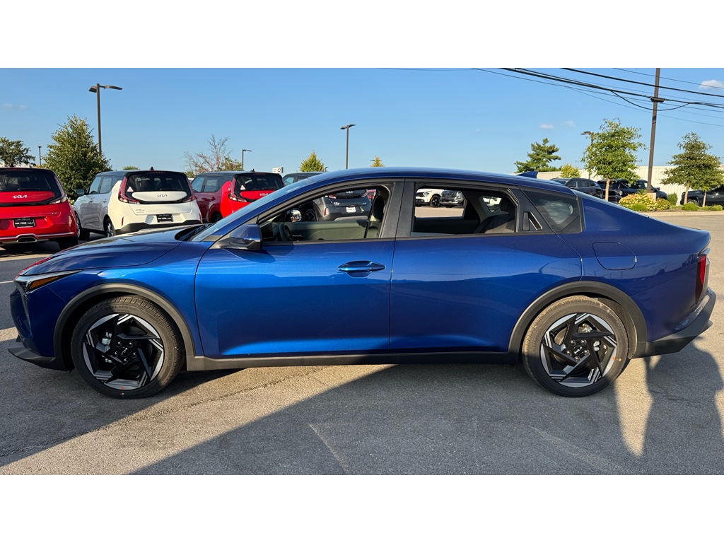 2025 Kia K4 EX photo 24