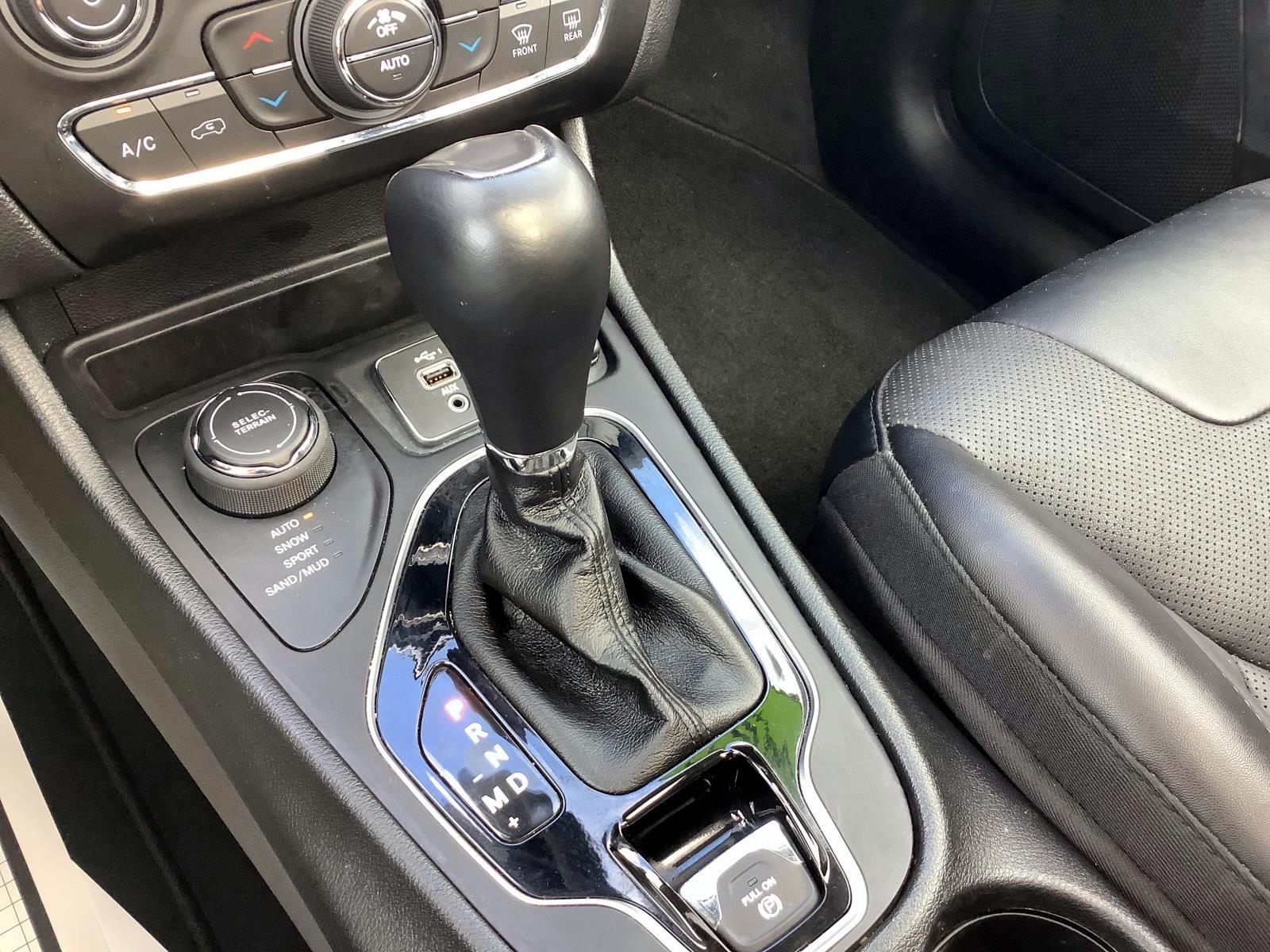 2022 Jeep Cherokee Limited photo 22