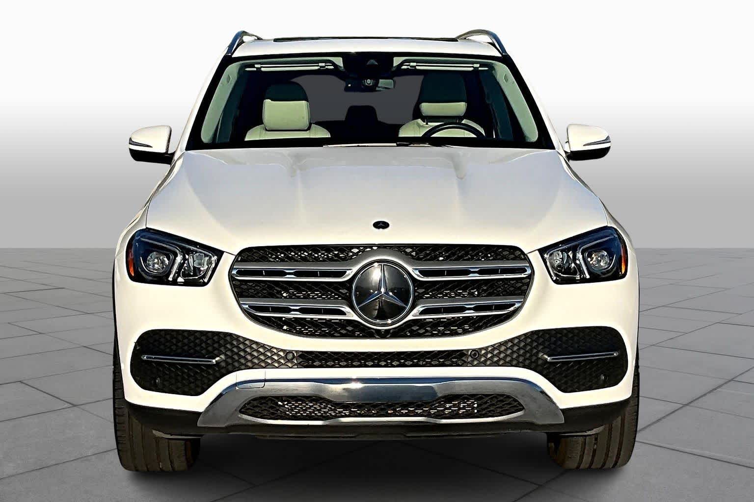 2022 Mercedes Benz GLE 350 4MATIC photo 3
