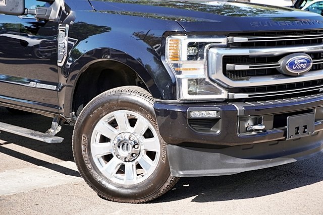 Used 2021 Black Ford Platinum image 3