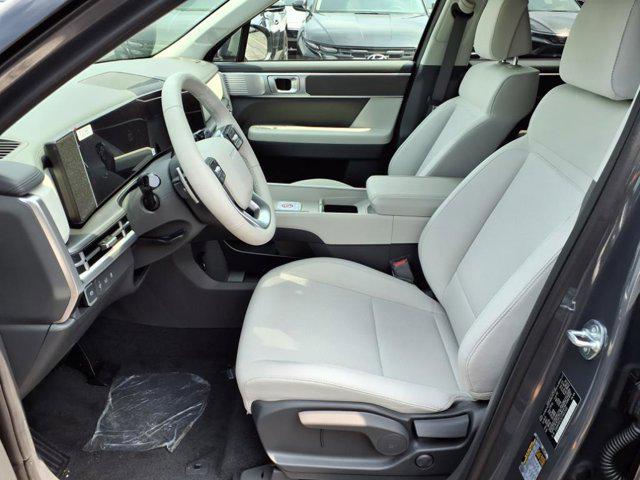 2026 Hyundai Santa Fe SE photo 4