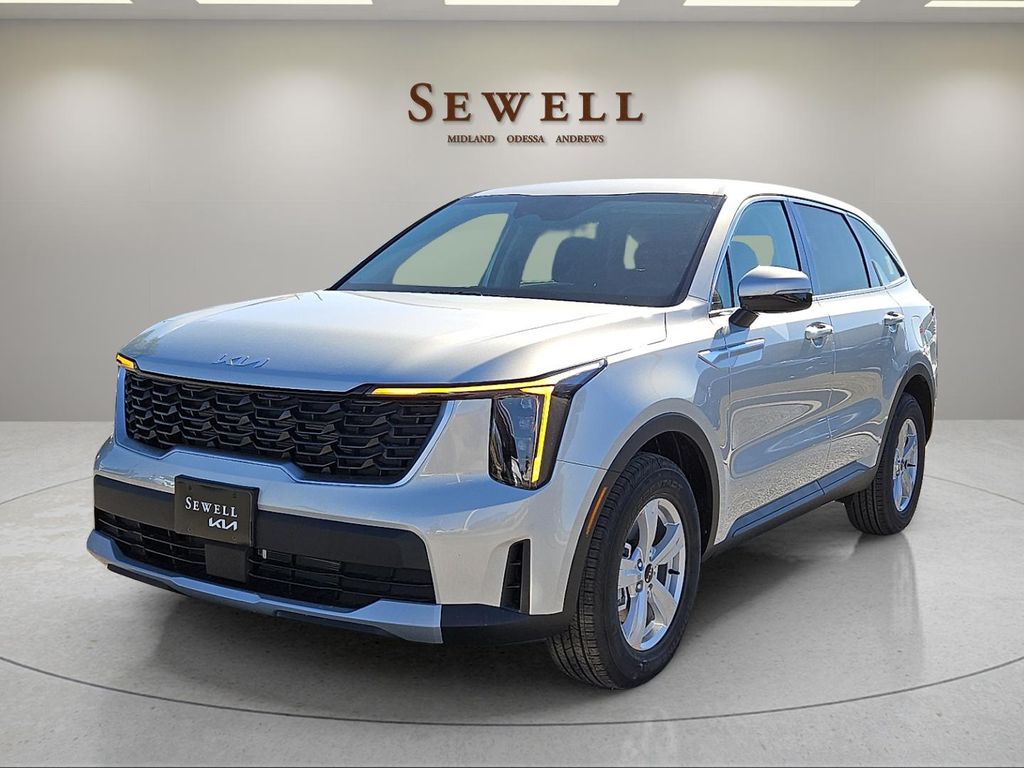 2026 Kia Sorento LX's photo