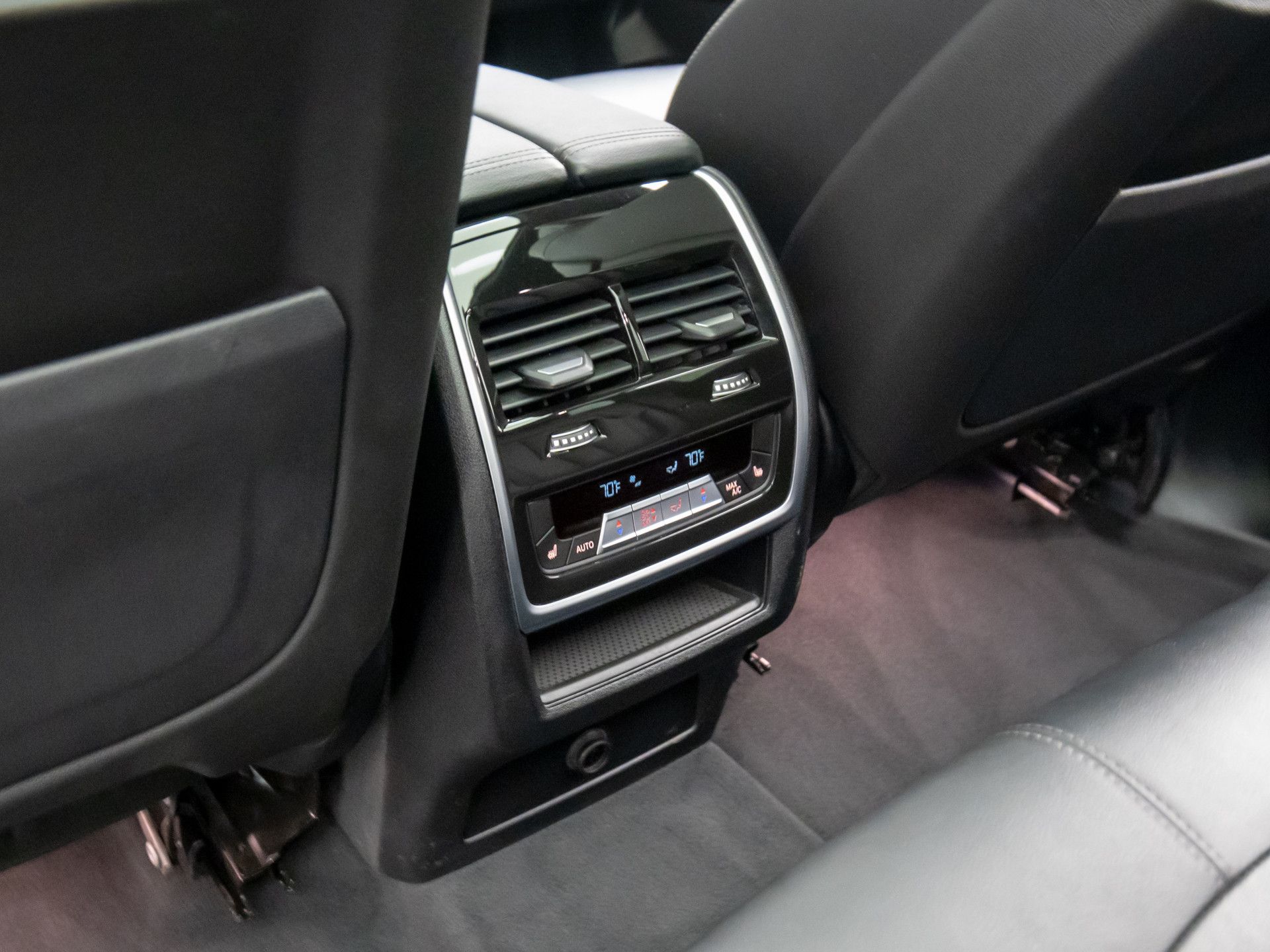 2022 Bmw X5 M50i photo 13
