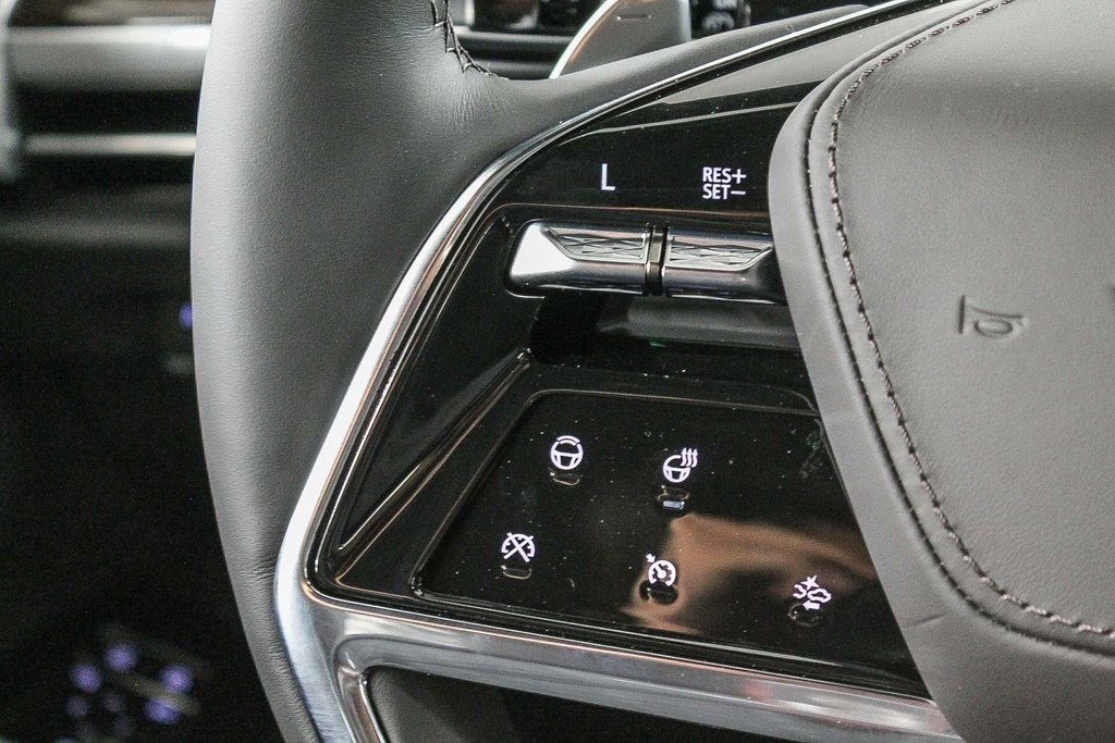 2025 Cadillac Escalade Sport Platinum photo 13