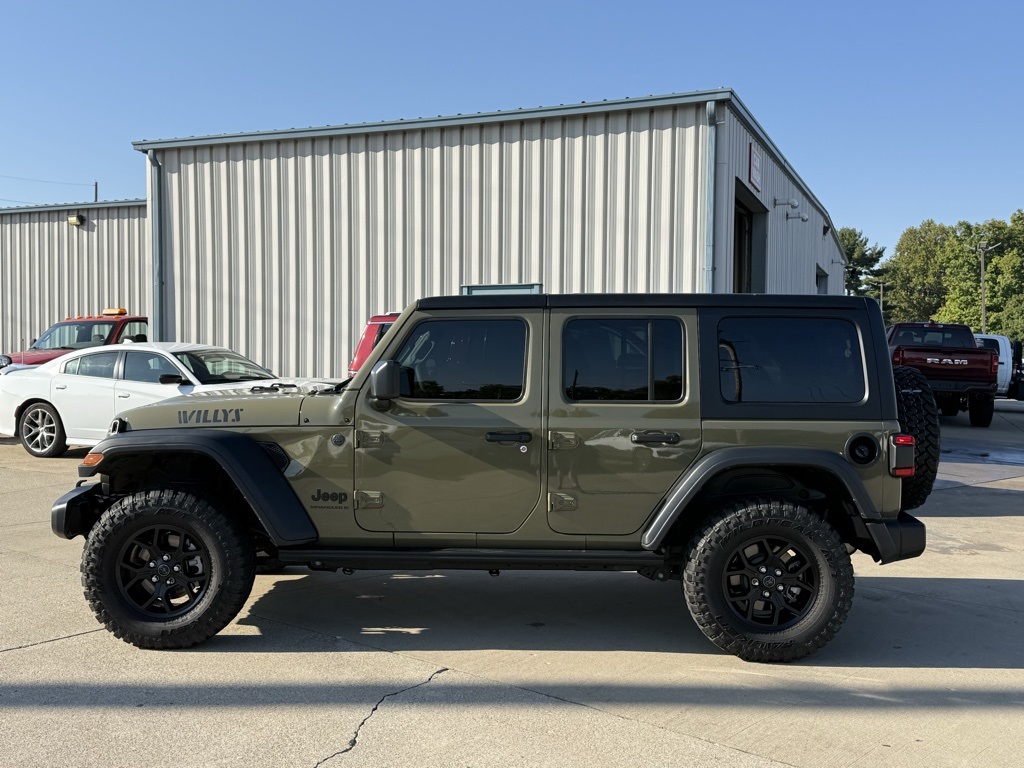 2025 Jeep Wrangler Willys photo 4