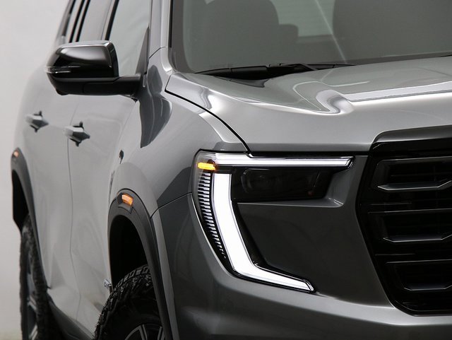 2026 Gmc Acadia AT4 photo 4