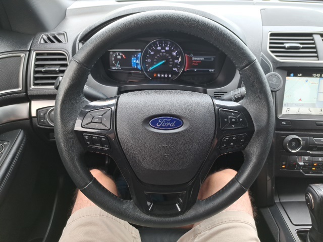 2018 Ford Explorer XLT photo 13