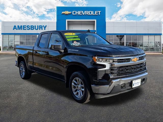 2024 Chevrolet Silverado 1500 LT's photo