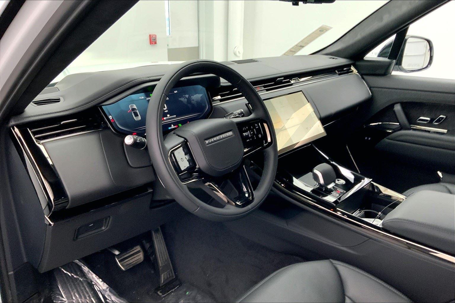 2025 Land Rover Range Rover Sport Autobiography photo 3