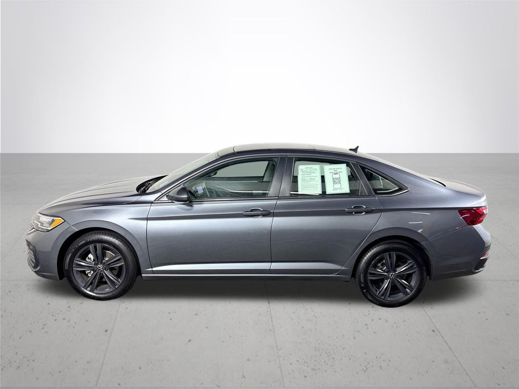 2024 Volkswagen Jetta 1.5T SE photo 9