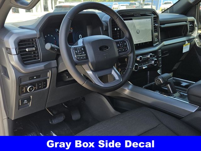 2025 Ford F-150 XLT photo 22