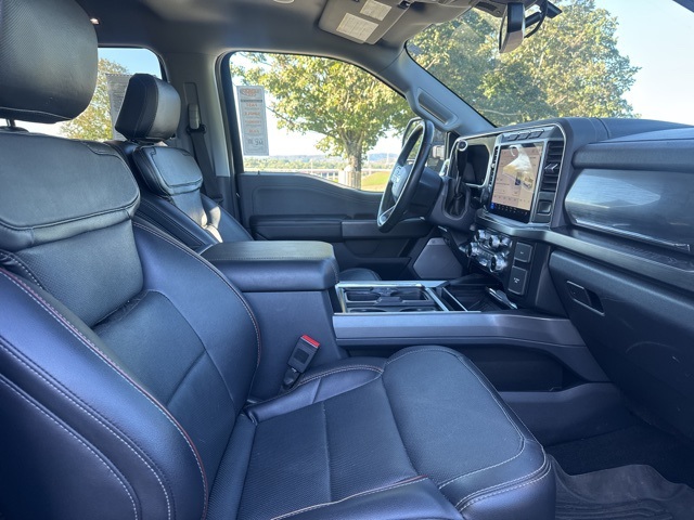 2023 Ford F-250 photo 10