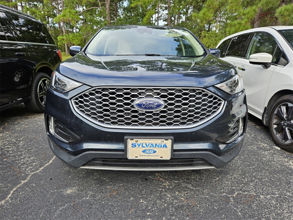 2023 Ford Edge SEL photo 3