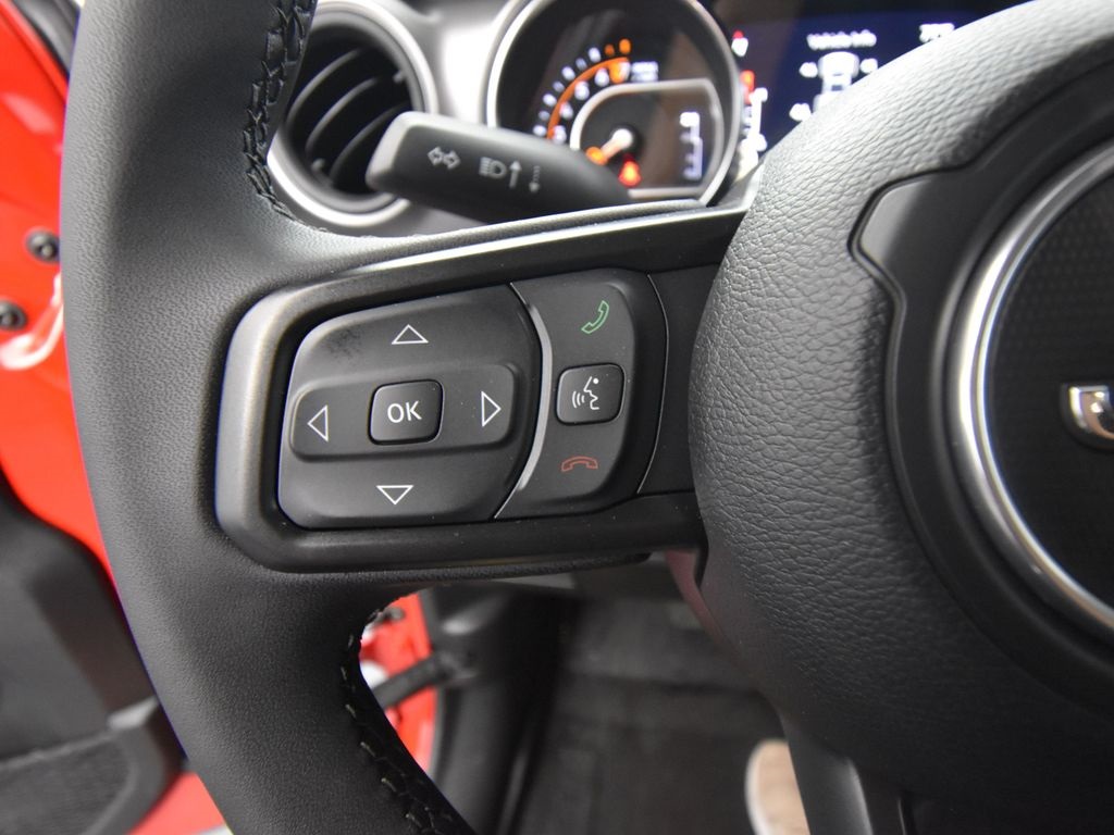 2023 Jeep Gladiator Willys photo 8