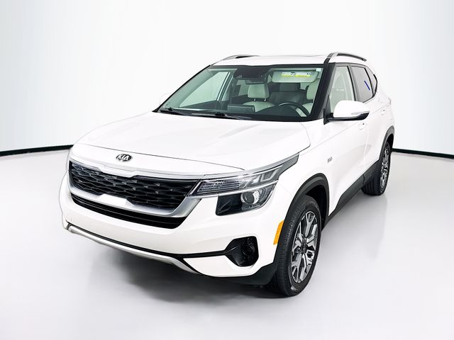 2021 Kia Seltos EX photo 2