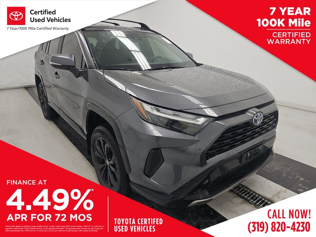 2024 Toyota RAV4 SE's photo