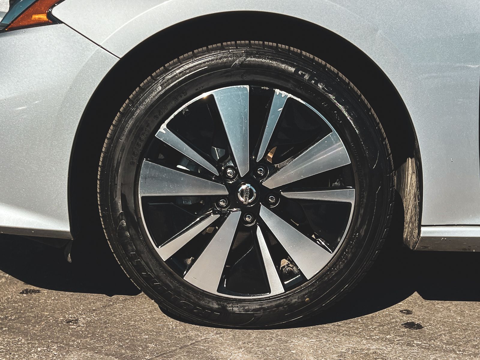 2022 Nissan Altima 2.5 SV photo 3