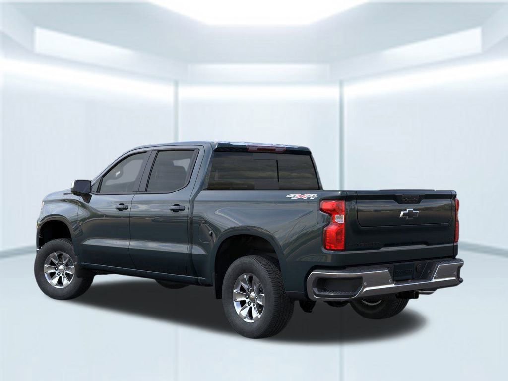 2025 Chevrolet Silverado 1500 LT photo 3