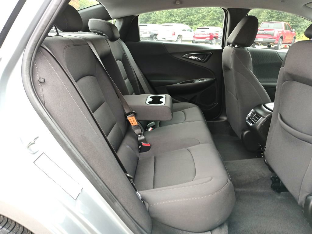 2024 Chevrolet Malibu 1LT photo 27