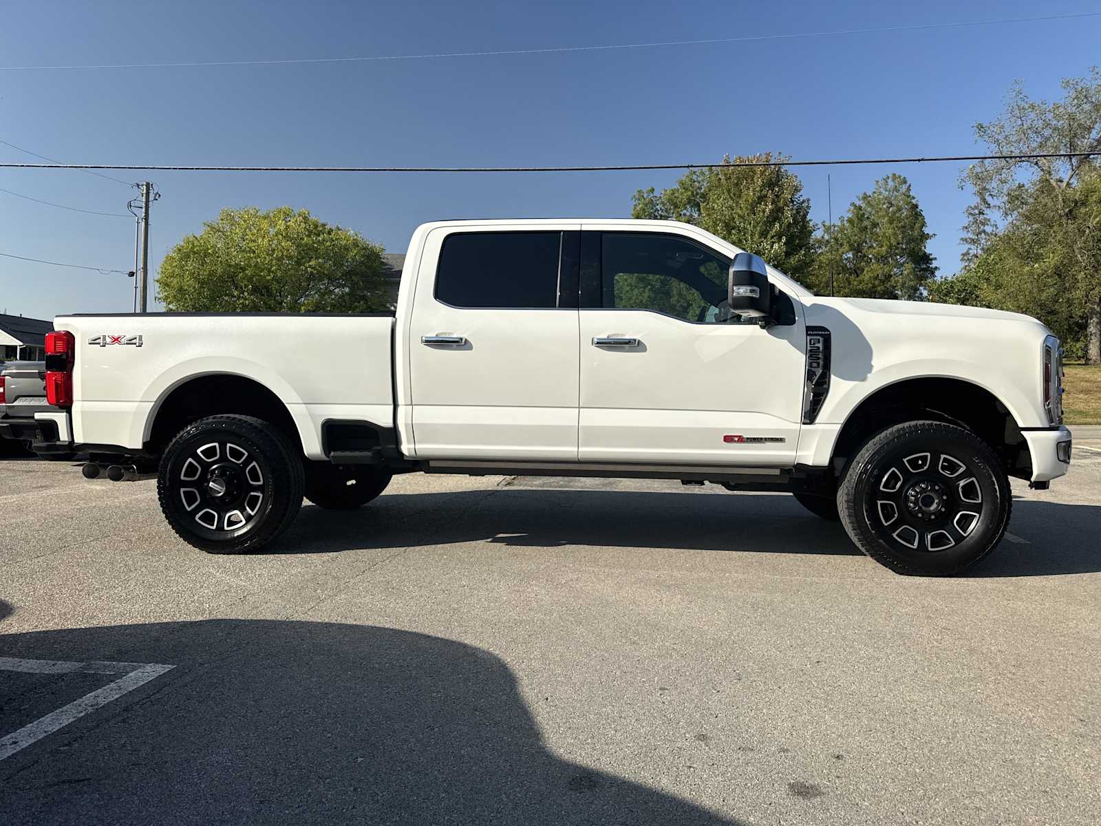 2024 Ford F-250 Platinum photo 4