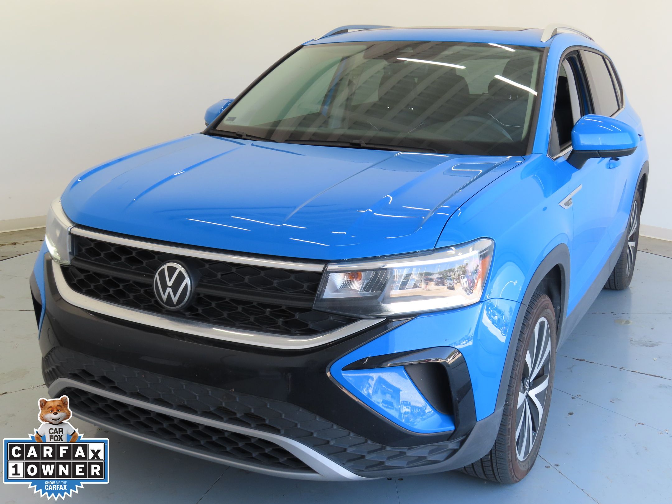 2024 Volkswagen Taos SE photo 7