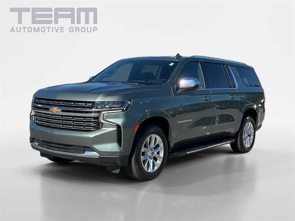 2023 Chevrolet Suburban Premier photo 3