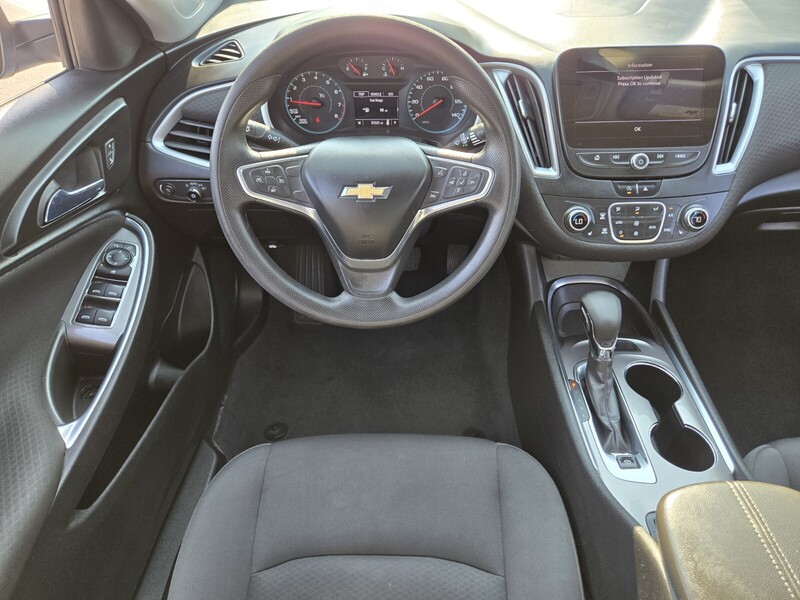 2022 Chevrolet Malibu 1LT photo 11