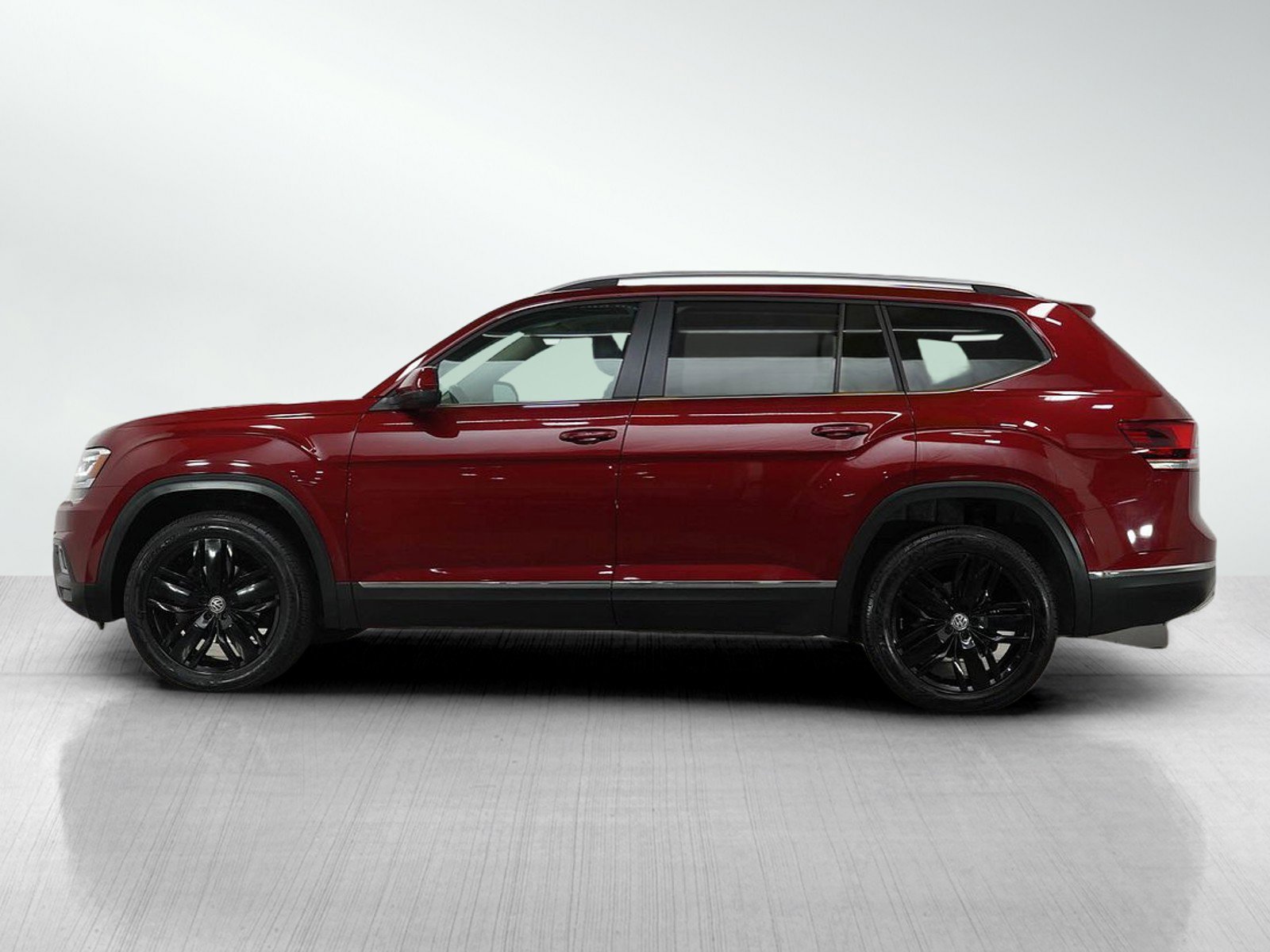 Used 2019 Volkswagen Atlas Highline with VIN 1V2MR2CA2KC580293 for sale in Burnsville, Minnesota