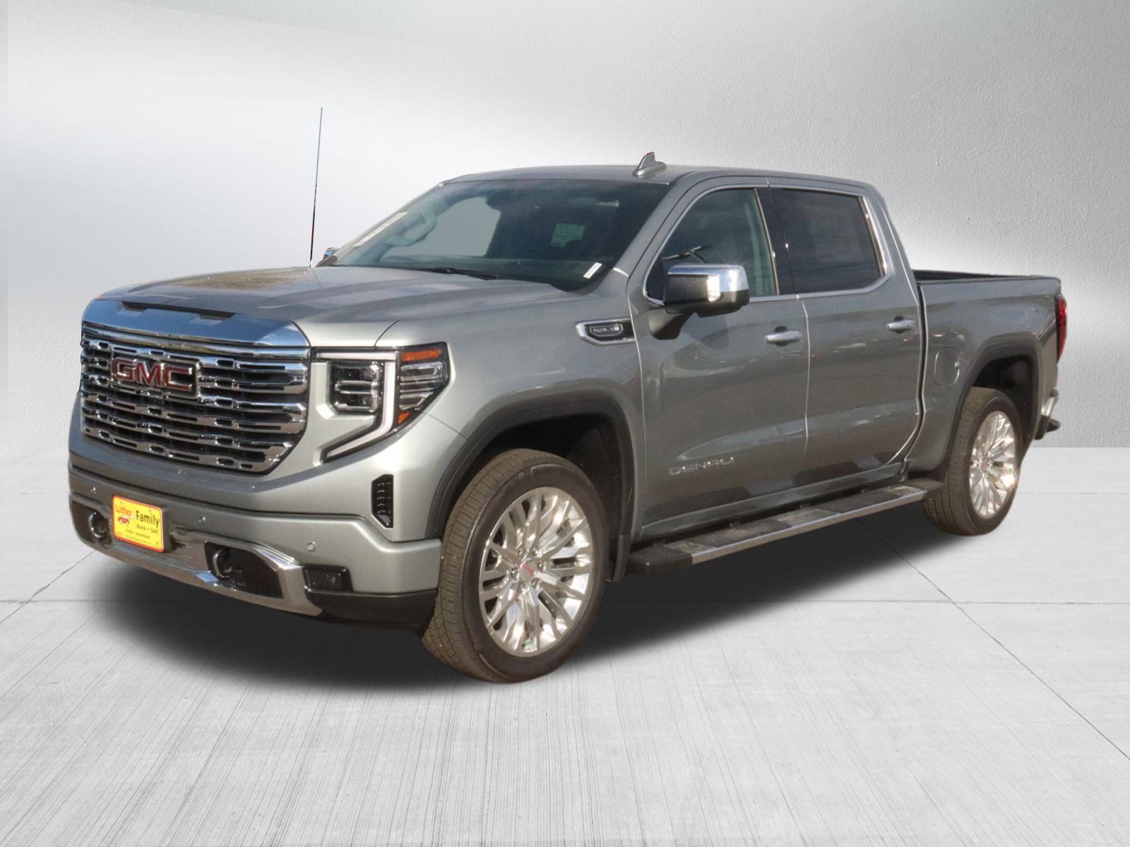 2026 Gmc Sierra 1500 Denali photo 3