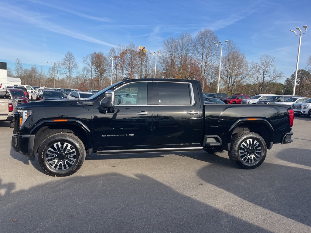 2025 Gmc Sierra 3500 Denali Ultimate photo 2
