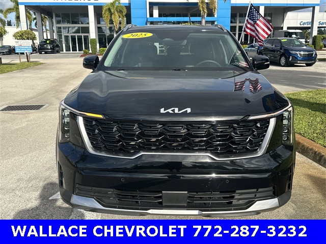 2025 Kia Sorento S photo 2